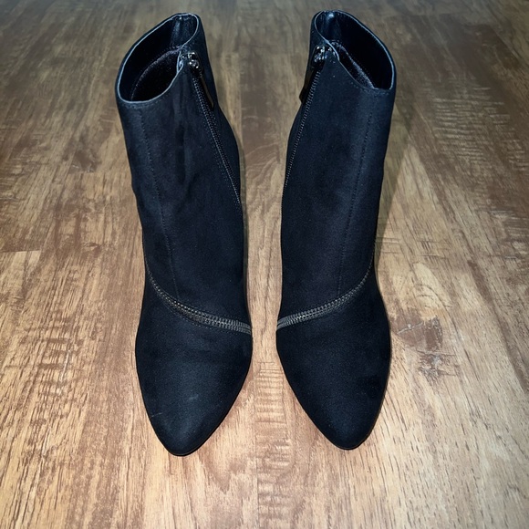 Coach And Four Black Boots 6 Side Zip Heels Zipper Detail Ankle Booties - Picture 5 of 13